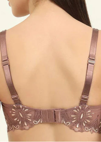 Triumph 110/743 Padded Non-Wired T-Shirt Bra for Smooth Shape, Seamless Finish & All-Day Comfort