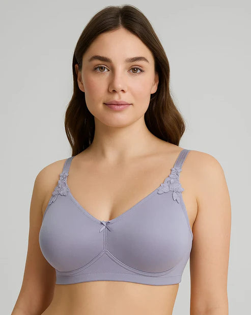 Triumph 100/300 Minimizer Non-Padded Non-Wired Big Cup Bra for Slimmer Look, Full Coverage & All-Day Comfort Vervain