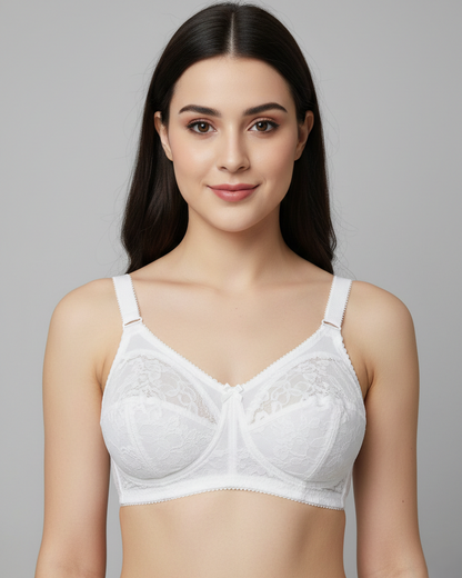 Triumph 20/319 Doreen Minimizer Full Figure Support Non-Padded Non-Wired Bra for Maximum Comfort & Firm Hold White
