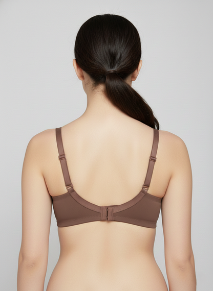 Triumph 100I631 Soft Touch Wire-Free Bra | Lightly Padded | Lace Neckline Everyday Comfort Bra