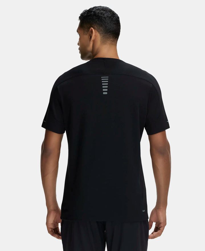 Jockey Men’s Athleisure Active T-Shirt | Lightweight Stretch Workout Tee | Soft Comfort Fabric | MV01