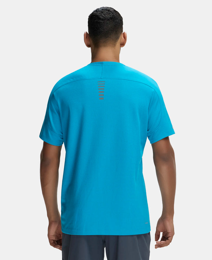 Jockey Men’s Athleisure Active T-Shirt | Lightweight Stretch Workout Tee | Soft Comfort Fabric | MV01